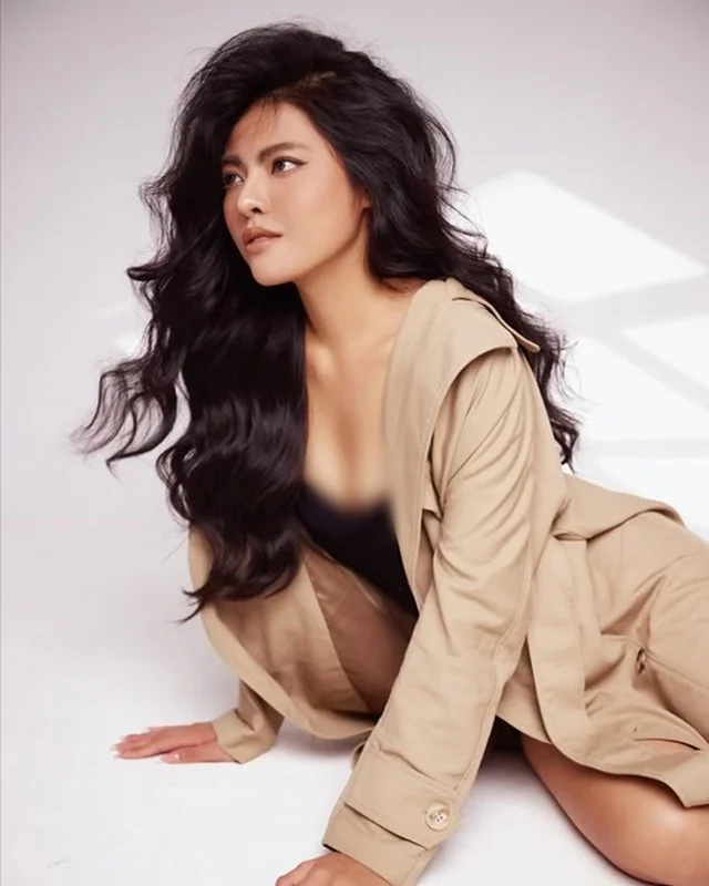 The Glamorous World of Runner-Up Phuong Thao: Exploring Her Sophisticated Lifestyle and Captivating Fitness Journey