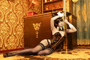 Stunning Atago Bunny Girl Cosplay by Luo Li Lolisama from Azur Lane - 51 High-Quality Photos for Anime and Gaming Fans - image 18