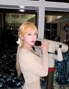 Bold Street Style: Korean Influencer Sparks Debate with Daring Late-Night Fashion Choice - image 9