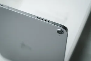 Unboxing the New Apple iPad Air M3: Hands-On Review in Vietnam - image 3