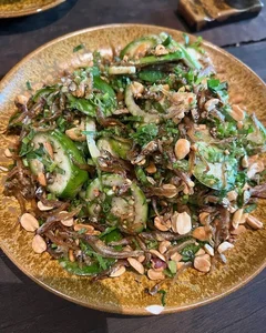 Singer Pham Quynh Anh Explores the Culinary Delights of Buon Ma Thuot - image 4