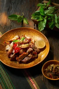 Singer Pham Quynh Anh Explores the Culinary Delights of Buon Ma Thuot - image 2