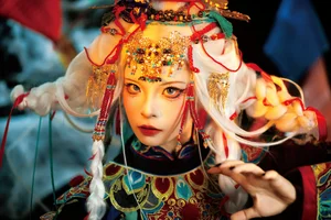YiTuYu Art Language Vol.10553: A Focused Study of Grace with Model Nuo Xi - image 5