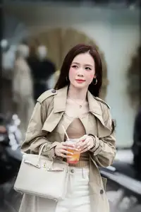 Beauty of Former Hot Girl Sam: Elevated Look Captivates All Eyes - image 8
