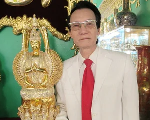 The Extraordinary Life and Legacy of the Famous 3-Ton Gold Tycoon - image 9