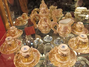 The Extraordinary Life and Legacy of the Famous 3-Ton Gold Tycoon - image 2