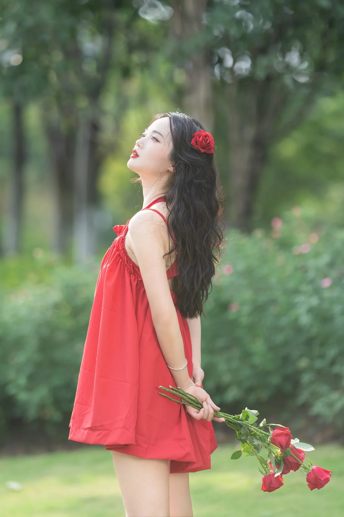Elegant Visual Storytelling: YiTuYu Art Language Vol.5962 with Xiao Ou O