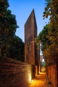 Veteran Artist Xuan Hinh's Traditional Estate Praised by Global Architecture Magazine - image 6