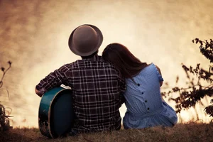 Romantic Couple Photography: Capturing Sweet and Timeless Love Stories - image 22