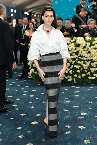 Lisa and Jennie’s Met Gala Fashion: Lingerie-Inspired Boldness vs. Elegant Modesty - image 7