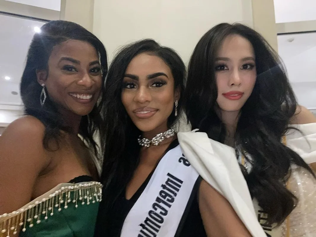 Runner-Up Ngoc Hang Shines with Sweet Glamour at Miss Intercontinental 2023