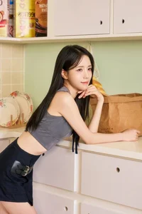 K-Pop Controversy: Top Female Idol Faces Backlash Over Alleged Political Views - image 3