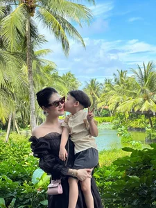 Wealthy Daughter In Law Rocks Yang Guo Hairstyle Son Complains - image 8