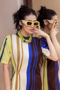 Wealthy Daughter In Law Rocks Yang Guo Hairstyle Son Complains - image 7