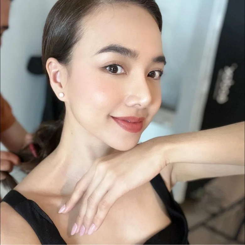Ageless Beauty: Two Famous Vietnamese Mothers Show Off Stunning Figures at U45