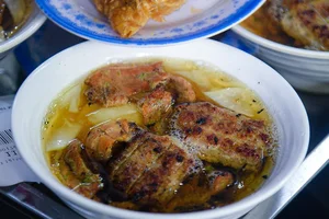 7 Years Later: How the Famous Bun Cha Shop That Hosted President Obama Has Evolved - image 11