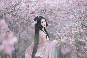 Subtle Charm and Grace: Xi Xi in YiTuYu Art Language Vol.6653 Photography - image 13