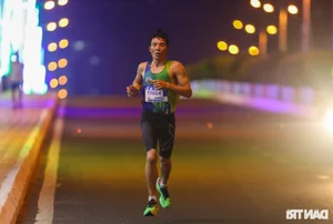 Unique Nha Trang H-Marathon 2024: 5,000 Runners Take to the Streets - image 6