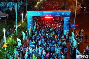 Unique Nha Trang H-Marathon 2024: 5,000 Runners Take to the Streets - image 12