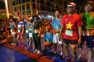 Unique Nha Trang H-Marathon 2024: 5,000 Runners Take to the Streets - image 0