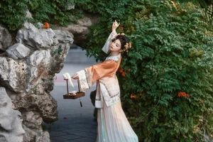 The Striking Visual Appeal of YiTuYu Art Language Vol.7867 Featuring Tie Bi A Tong Mu - image 13