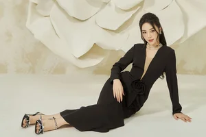 Actress Quynh Kool Sheds Conservative Onscreen Persona for Glamorous Look - image 2