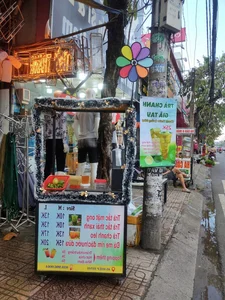 Hand-Pounded Lemon Tea: The Viral Chinese Beverage Trend in Vietnam - image 4