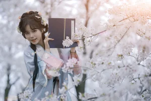 Minimalism and Grace: YiTuYu Art Language Vol.6428 Featuring Su Su - image 9