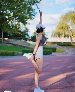 Master Your Running Technique: 5 Mistakes That Make Your Calves Bulky - image 3