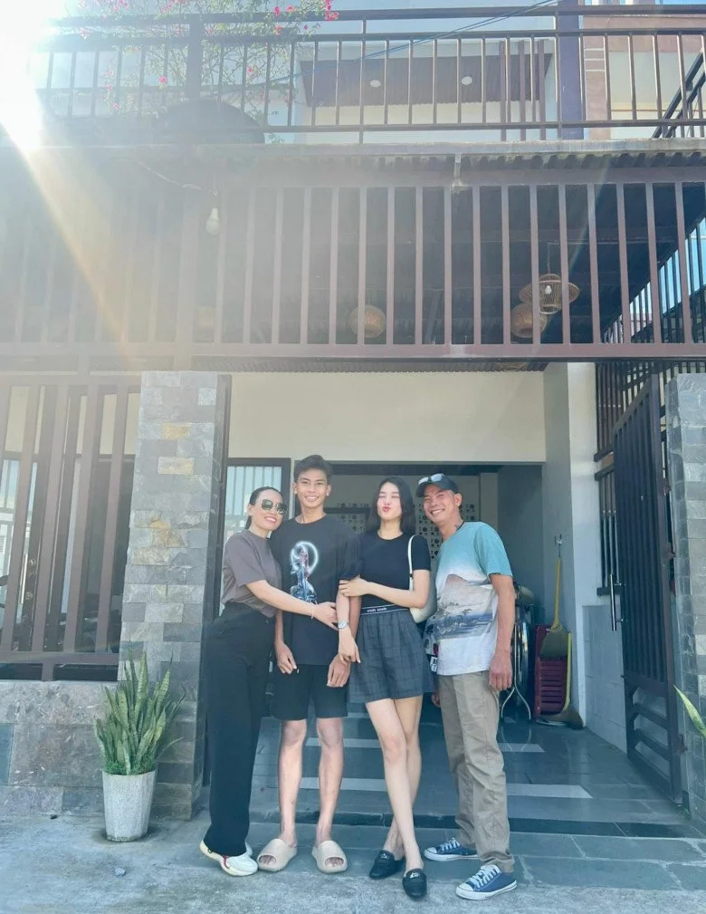 Miss Vietnam Tieu Vy Renovates Dream House for Her Parents