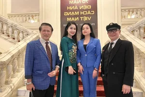 A Legacy of Love: The Enduring Marriage of Artists Thu Que and Pham Cuong - image 5
