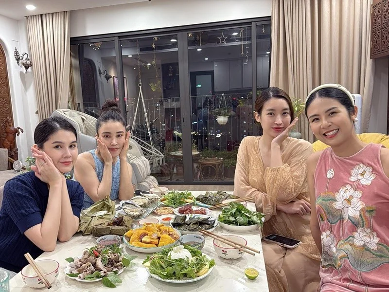 Miss Vietnam Ngọc Hân Dazzles as Hoàn Châu Cách Cách