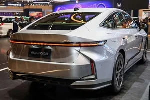Lexus ES 2026 Debuts in Southeast Asia Starting at $75k, Anticipated Arrival in Vietnam - image 2