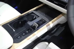 Lexus ES 2026 Debuts in Southeast Asia Starting at $75k, Anticipated Arrival in Vietnam - image 8