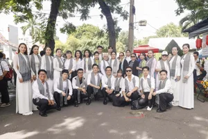 Vietnamese Star News: Remembering NSND Mạnh Tưởng and Hòa Minzy’s Updates - image 31