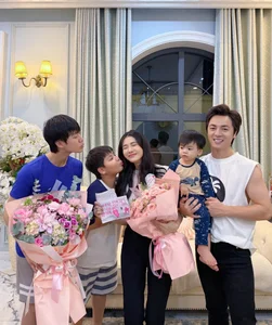 Vietnamese Star News: Remembering NSND Mạnh Tưởng and Hòa Minzy’s Updates - image 2