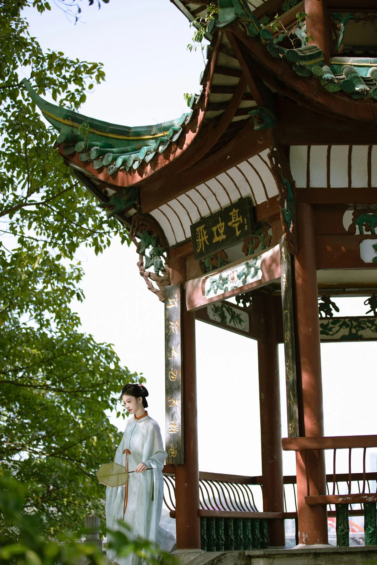 Modern Portrait Artistry with Wai Wai in YiTuYu Vol.8101 Series
