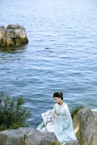 Modern Portrait Artistry with Wai Wai in YiTuYu Vol.8101 Series - image 1