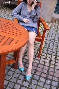 Shi Qi Features in IESS Bento 173 Blue Low Heels Special - image 45