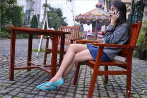 Shi Qi Features in IESS Bento 173 Blue Low Heels Special - image 29
