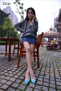 Shi Qi Features in IESS Bento 173 Blue Low Heels Special - image 59