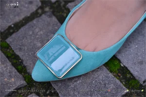 Shi Qi Features in IESS Bento 173 Blue Low Heels Special - image 16