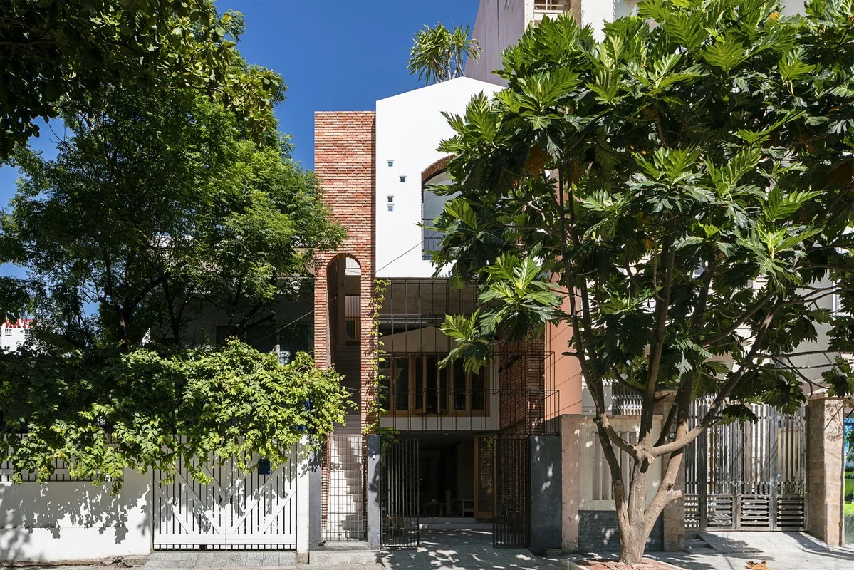 Stunning House-in-House Architectural Design in Da Nang Captivates Global Audience