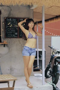 YiTuYu Art Language Vol.6067 Ai Nao Mei Qing Xu Aesthetic Photography Collection - image 3
