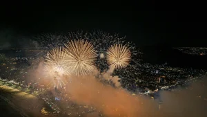 Spectacular Fireworks Display Marks the Grand Opening of Summer Tourism in Binh Dinh, Vietnam - image 3