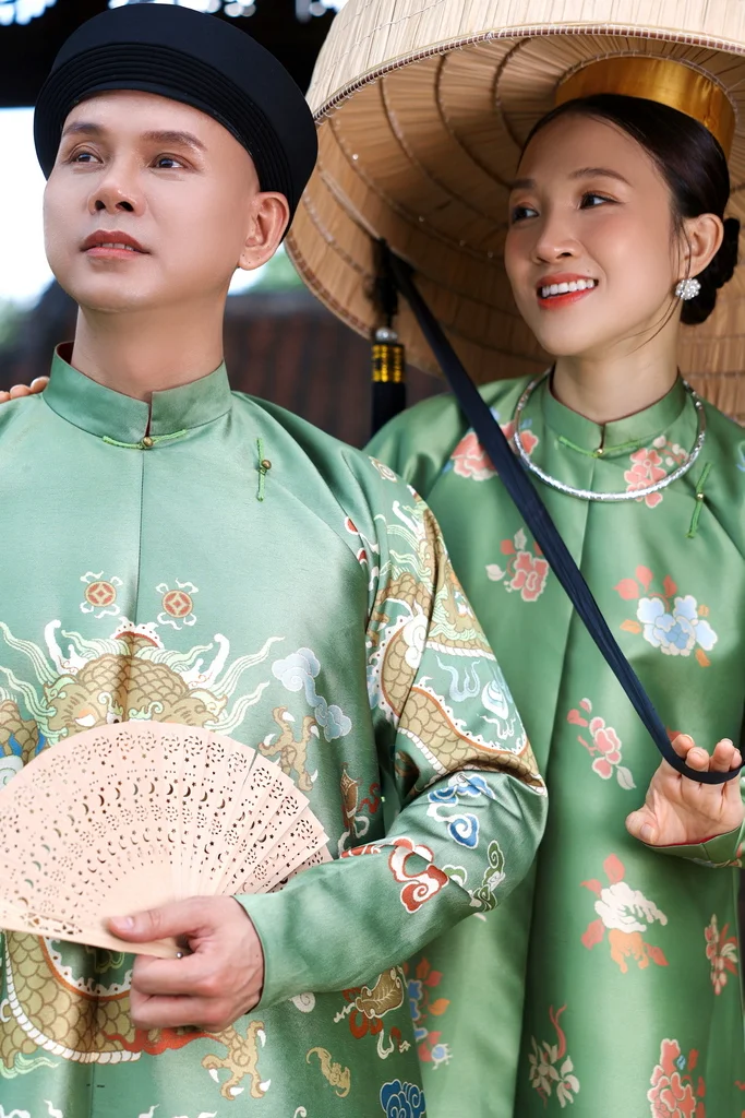 Iconic Ao Dai Trends: Vietnamese Celebrity Families Celebrate Lunar New Year in Style