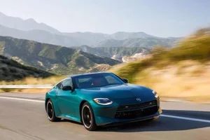 2027 Nissan Z Debuts with Manual Transmission and Updated Pricing - image 0