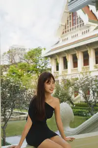 Chenaling_CL Vol.8609: Captivating Elegance in a Black Dress at Golden Hour - image 20