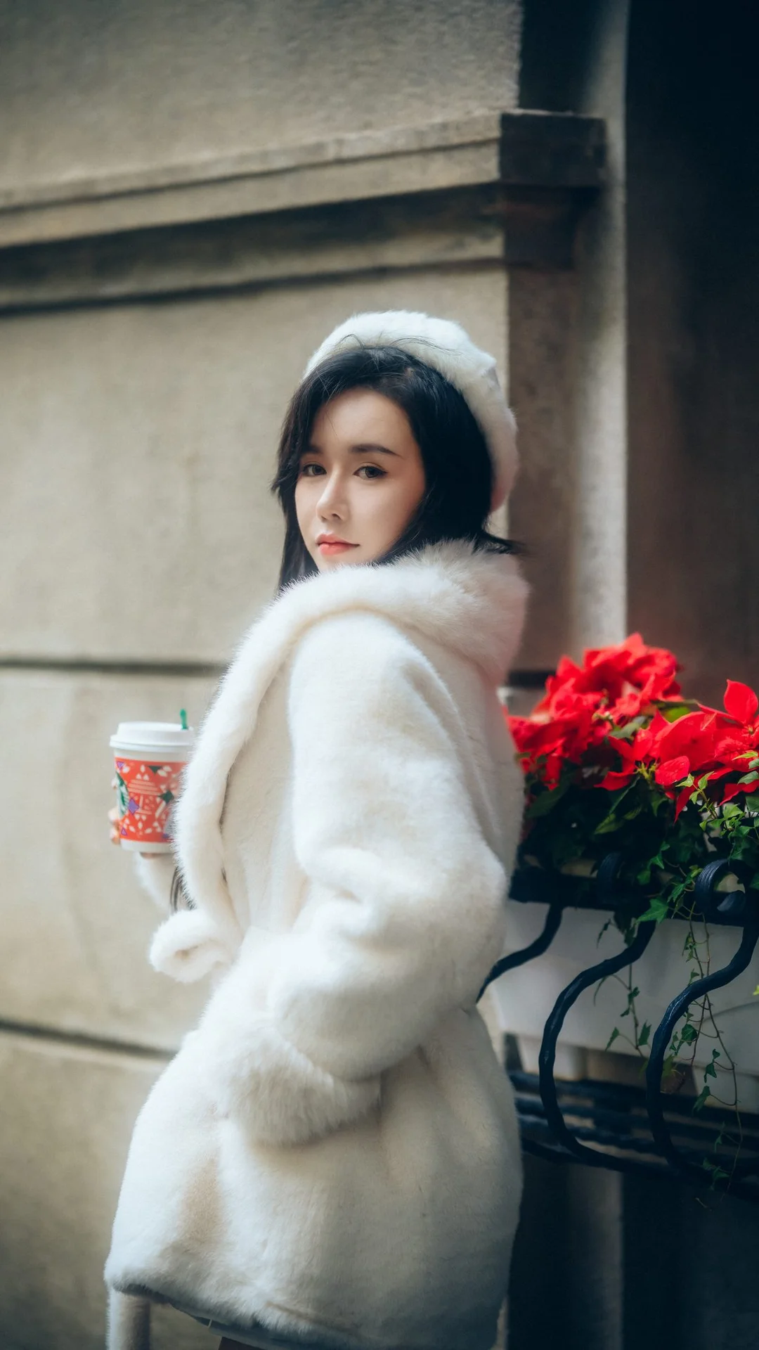 Elegant Portrait Photography: YiTuYu Art Language Vol.5986 Featuring Xi Xi