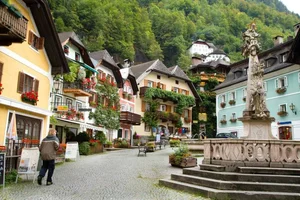 Exploring Hallstatt: Austria's Most Picturesque Alpine Town - image 5